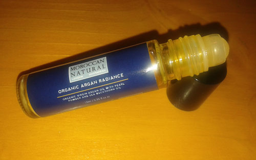 Argan radiance with roll-on applicator
